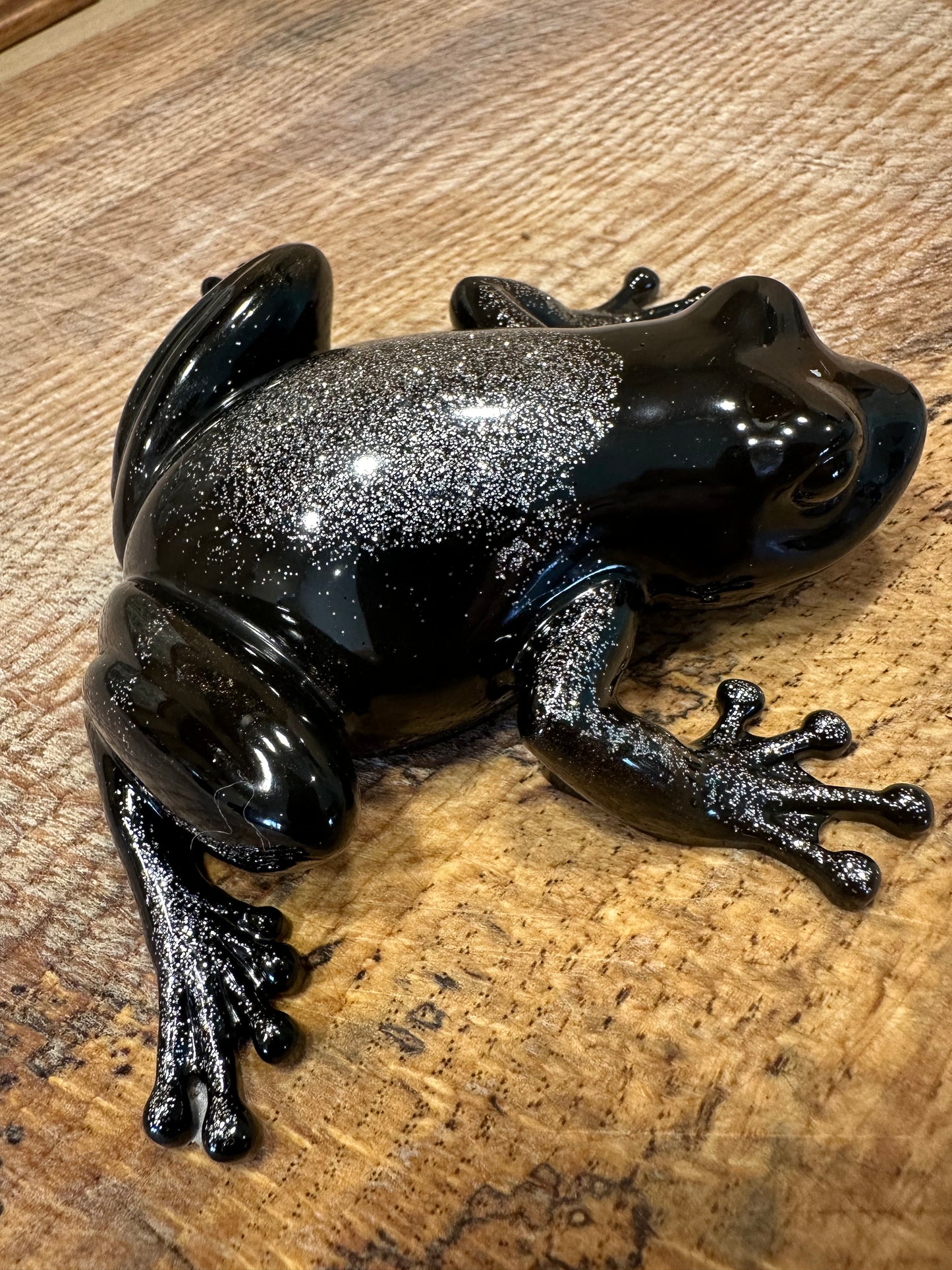 Freddy the Frog resin Figurine