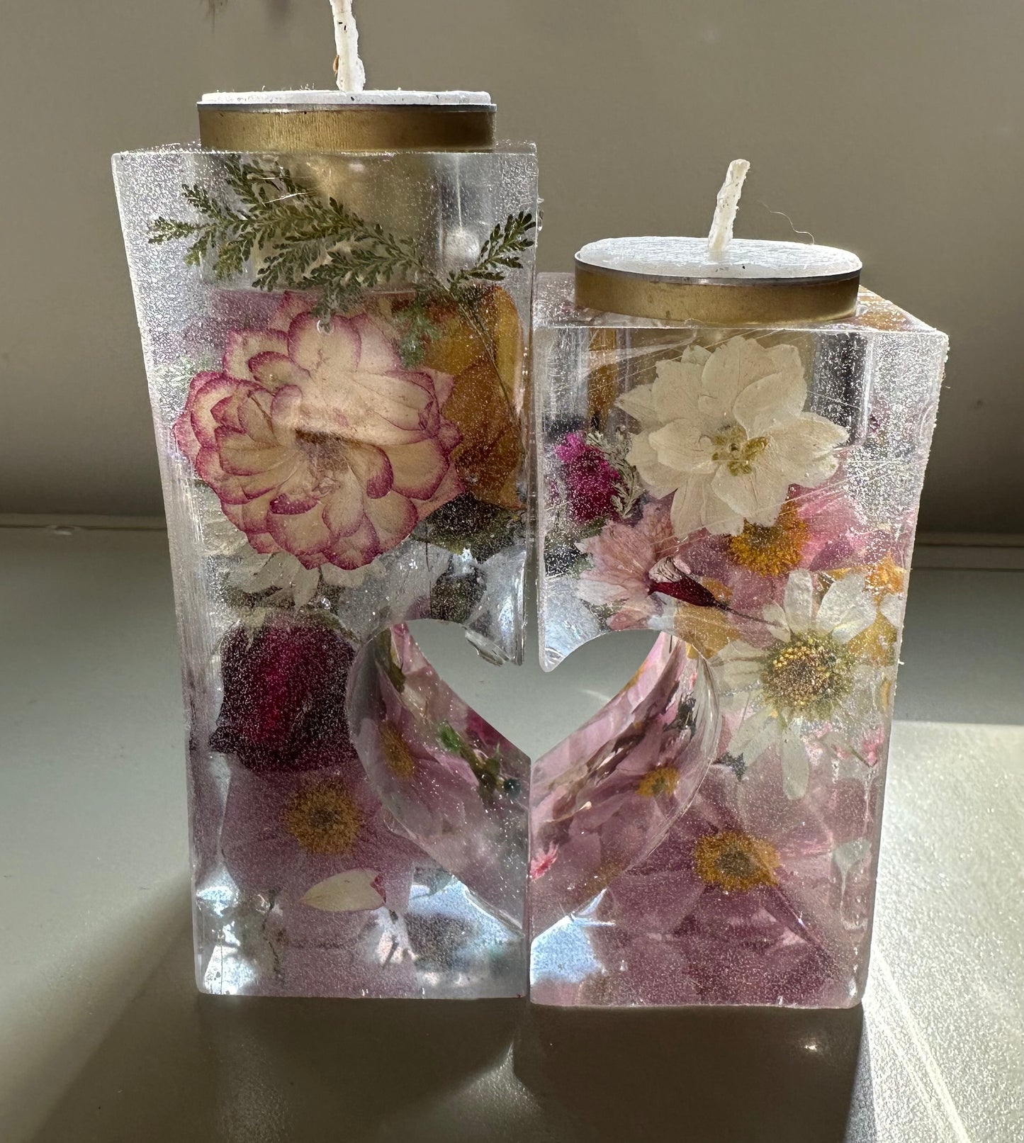 Preserved flower love candles