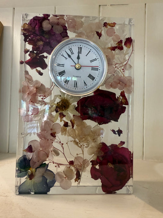 Rectangular Shelf clock